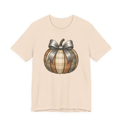 Fall Pumpkin Graphic T-Shirt, Cozy Autumn Tee, Thanksgiving Casual Wear