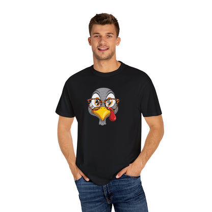 Quirky Turkey Thanksgiving T-Shirt, Funny Holiday Tee, Casual Thanksgiving Apparel