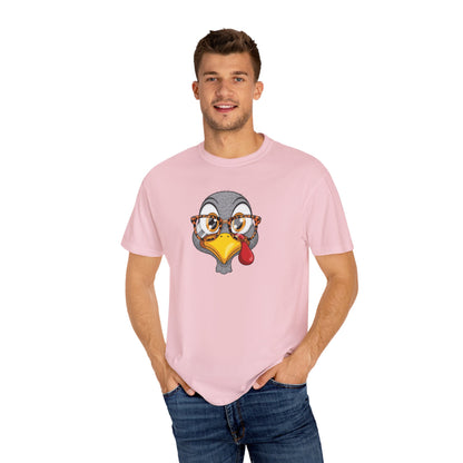 Quirky Turkey Thanksgiving T-Shirt, Funny Holiday Tee, Casual Thanksgiving Apparel