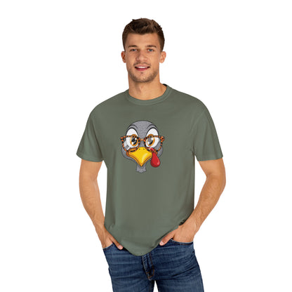 Quirky Turkey Thanksgiving T-Shirt, Funny Holiday Tee, Casual Thanksgiving Apparel