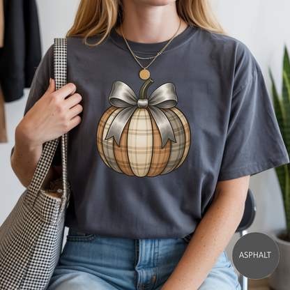 Fall Pumpkin Graphic T-Shirt, Cozy Autumn Tee, Thanksgiving Casual Wear